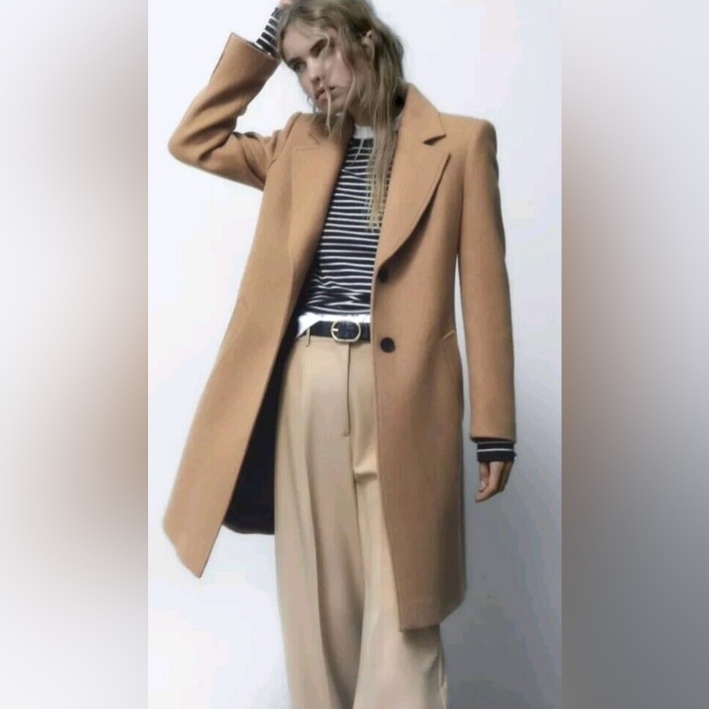 Zara women’s soft fitted tan camel coat with lapel collar and long sleeves